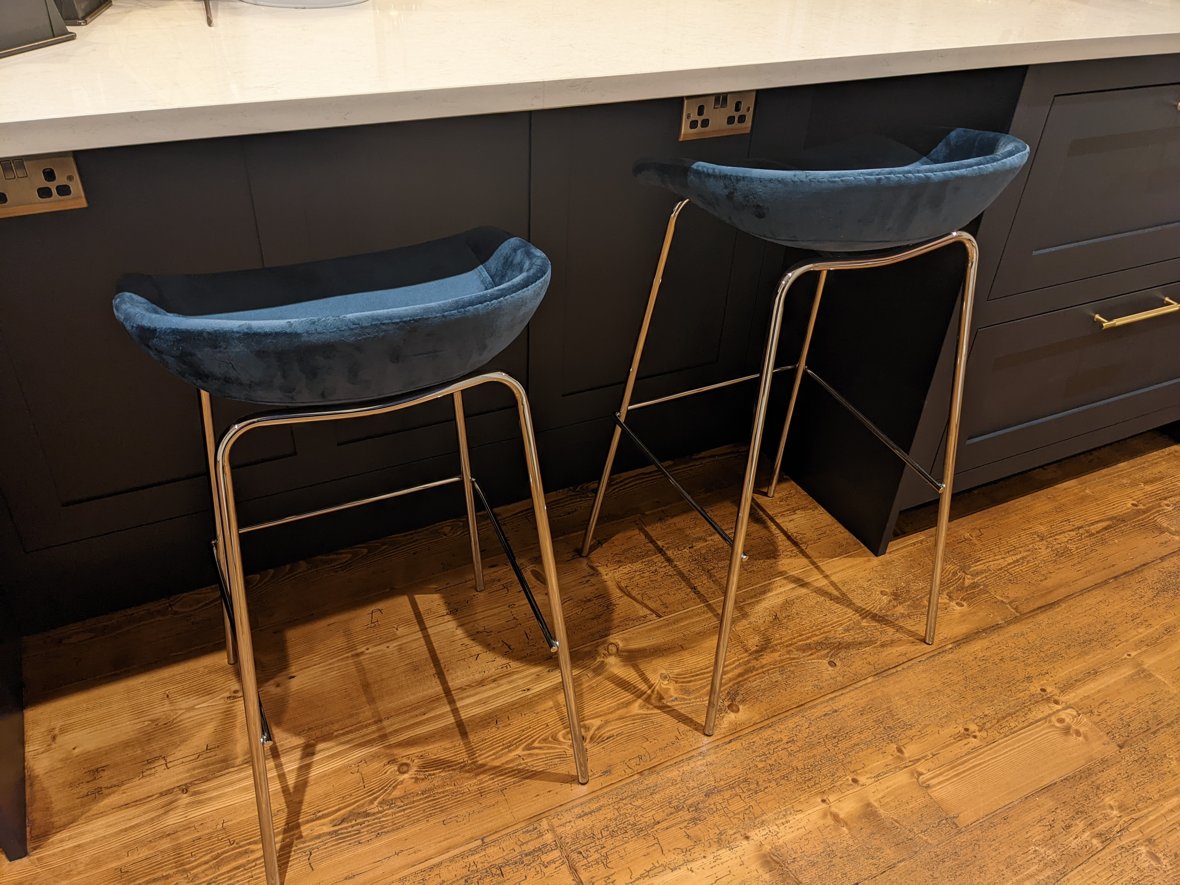 Post- and Pre- adjustment